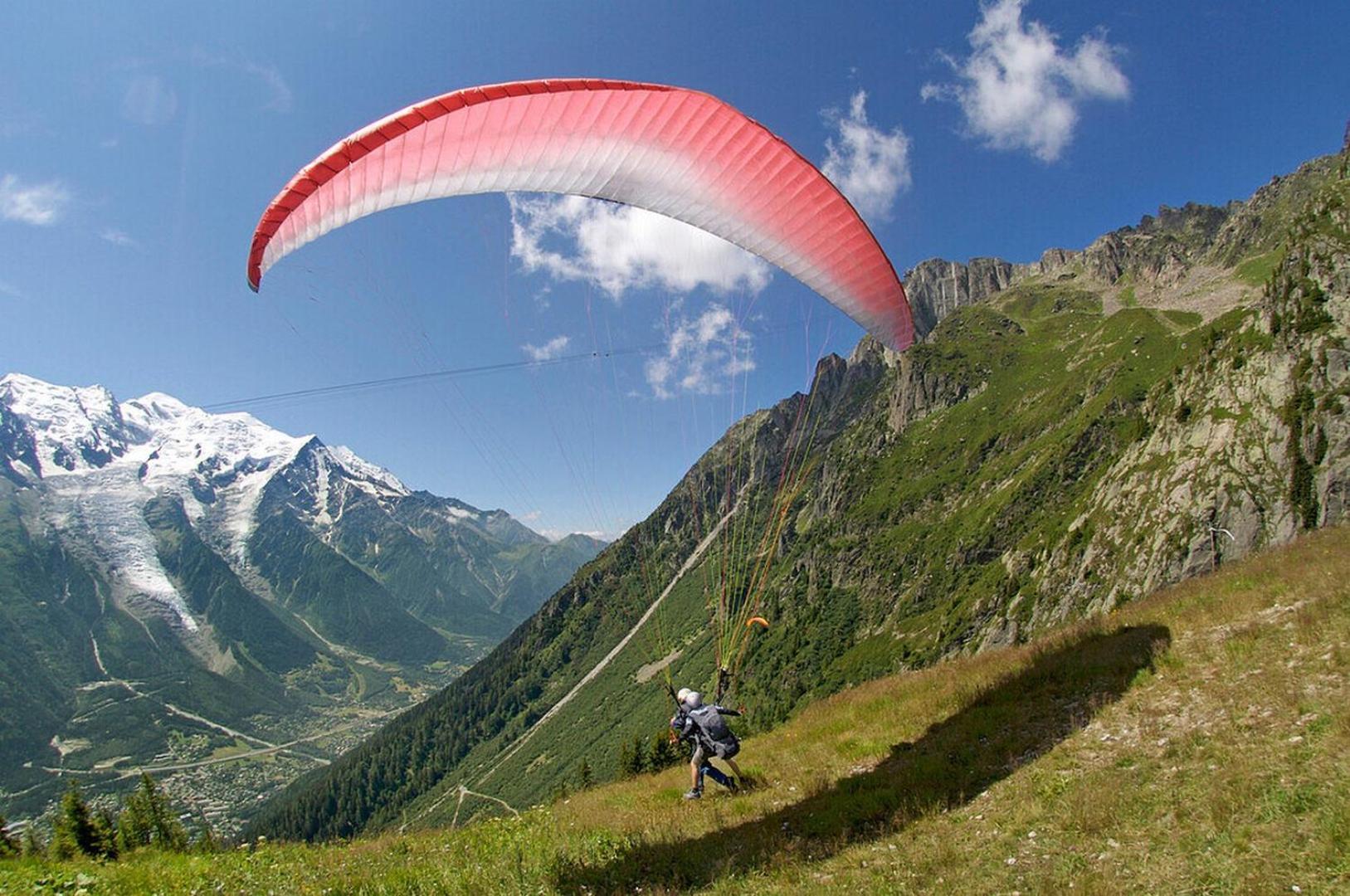 Apartment Au Bon Coin - Luxury Chamonix Hidden Haven, Mont Blanc View, Hot Tub And Garden Exteriör bild