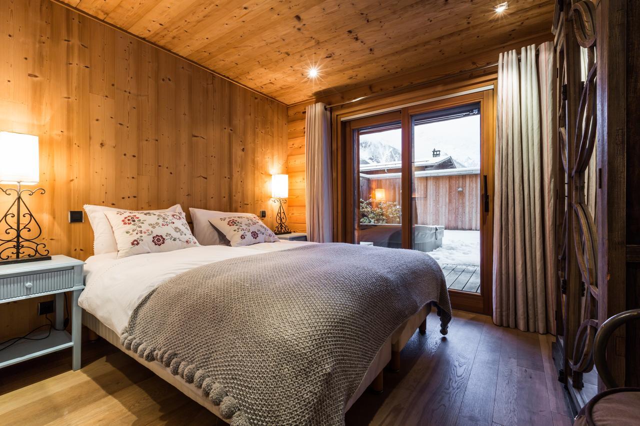 Apartment Au Bon Coin - Luxury Chamonix Hidden Haven, Mont Blanc View, Hot Tub And Garden Exteriör bild
